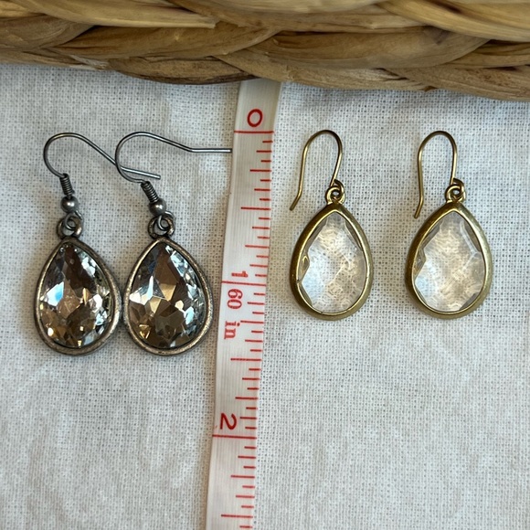 Set of two drop earrings that shine! - Picture 2 of 5